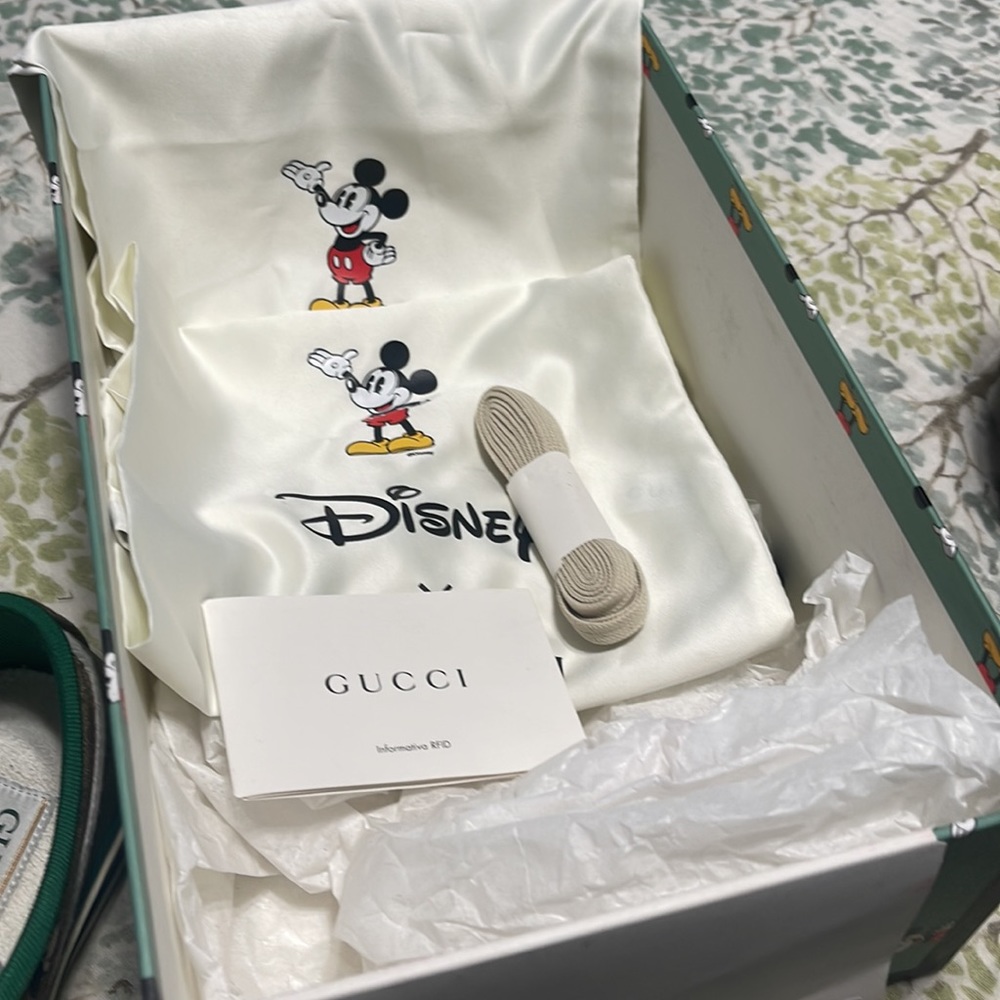 GUCCI Disney Mickey Mouse Tennis 1977 GG Canvas Sneakers Shoes SIZE 38 - Picture 14 of 16